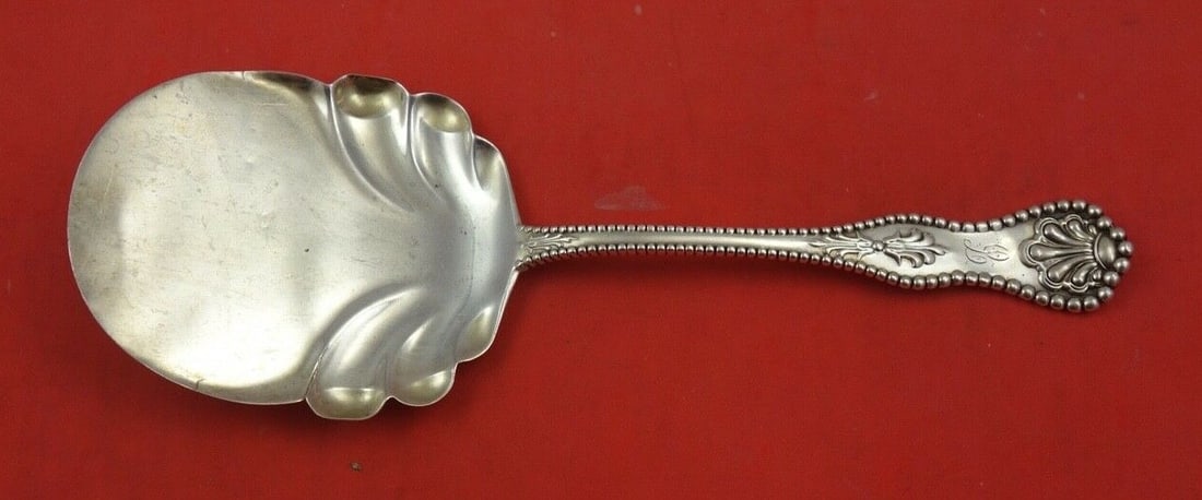 Dominick & Haff Charles II Sterling Silver Waffle Server 9 1/4 inches: Dominick & Haff Charles II Sterling Silver Waffle Server 9 1/4 inches This exquisite waffle server is crafted from sterling silver by Dominick & Haff, showcasing the elegant Charles II pattern. Measur