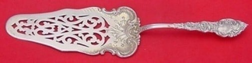 Unger Passaic Sterling Silver Jelly Cake Server 10 1/4 Inch Pierced: Unger Passaic Sterling Silver Jelly Cake Server 10 1/4 Inch Pierced Elevate your serving experience with this exquisite Passaic Jelly Cake Server by Unger. Crafted from high-quality sterling silver, t