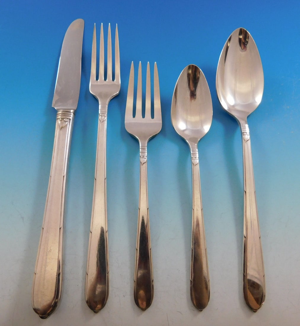 Community Berkley Square Silverplate Flatware Set 68 Pieces with Storage Chest: Community Berkley Square Silverplate Flatware Set 68 Pieces with Storage Chest Enhance your dining experience with the exquisite Berkley Square silverplate flatware set by Community. This elegant coll