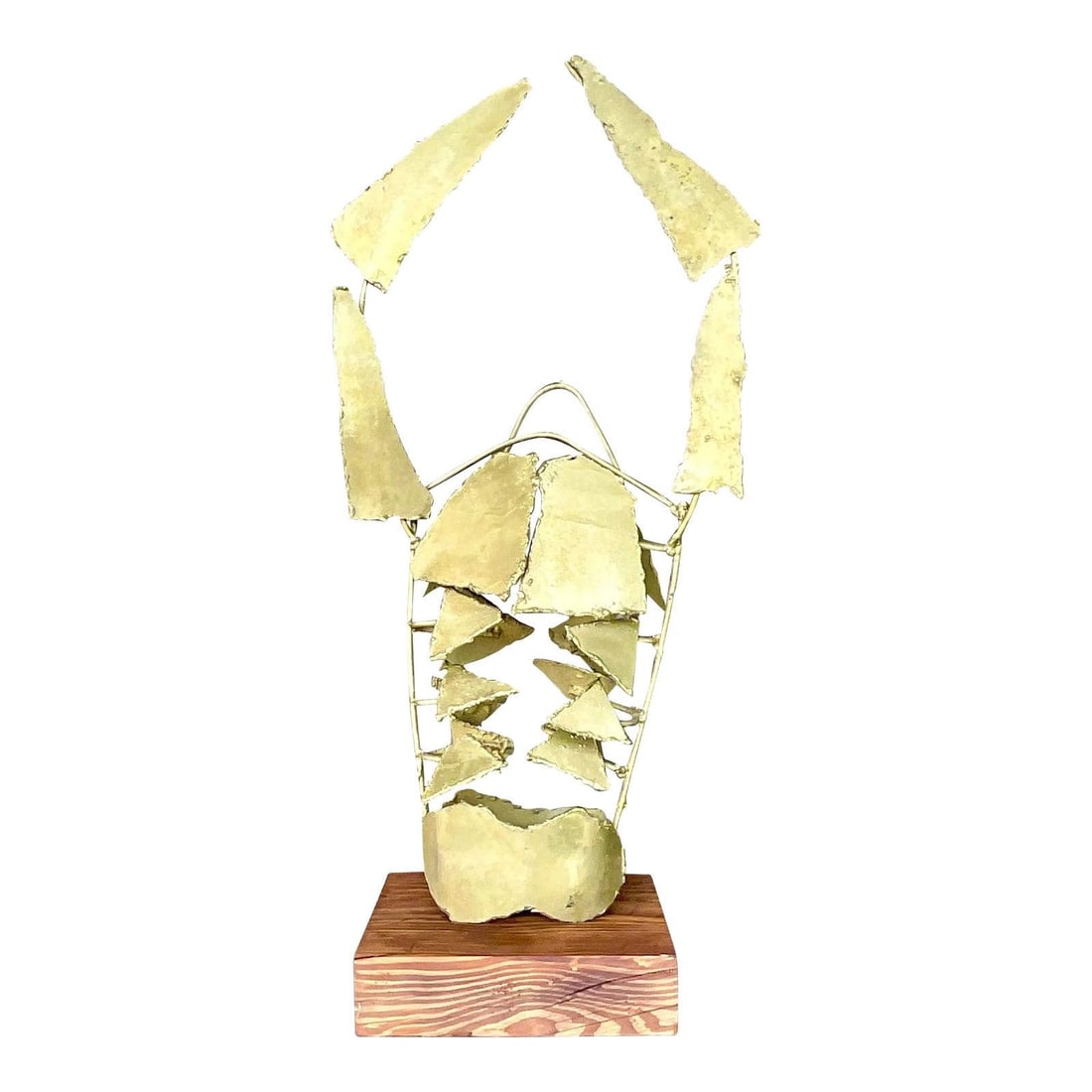 Vintage Torch Cut Steel Lobster Sculpture on Wood Plinth: Vintage Torch Cut Steel Lobster Sculpture on Wood Plinth This impressive vintage Coastal sculpture features a striking torch-cut steel lobster, exuding a unique Boho charm. It is elegantly presented o