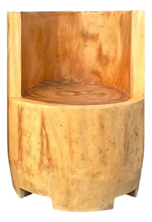 Vintage Boho Tree Trunk Lounge Chair from Palm Beach Estate: Vintage Boho Tree Trunk Lounge Chair from Palm Beach Estate Discover a stunning vintage Boho lounge chair, expertly crafted from a solid piece of wood resembling a chic tree trunk. This durable and he