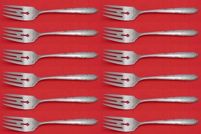 Towle Madeira Sterling Silver Salad Fork Set 12 Pieces: Towle Madeira Sterling Silver Salad Fork Set 12 Pieces Enhance your dining experience with this exquisite 12-piece salad fork set in the Madeira pattern by Towle. Each fork measures 6 1/2 inches and i