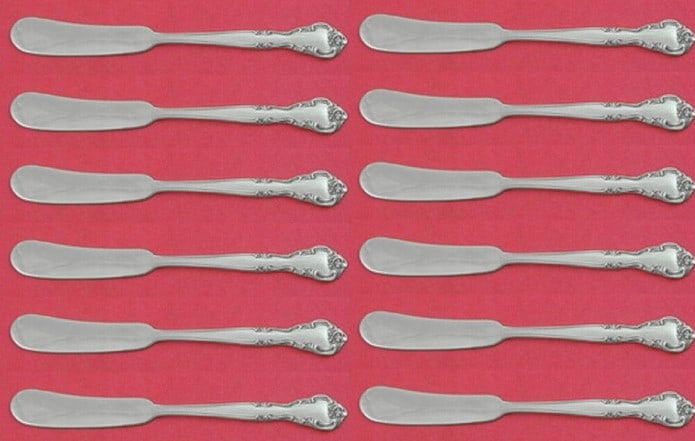 Easterling American Classic Sterling Silver Butter Spreader Set 12 pcs: Easterling American Classic Sterling Silver Butter Spreader Set 12 pcs Enhance your dining experience with this exquisite 12-piece butter spreader set from Easterling, featuring the elegant American C