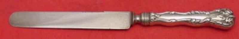 Dominick & Haff Victoria Sterling Silver Dinner Knife Blunt Blade 9 3/4": Dominick & Haff Victoria Sterling Silver Dinner Knife Blunt Blade 9 3/4" Discover the elegance of the Victoria pattern by Dominick & Haff with this exquisite sterling silver dinner knife. Measuring 9