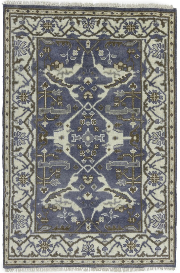 Hand-Knotted 4x6 Oushak Floral Wool Rug Purple Gray: Hand-Knotted 4x6 Oushak Floral Wool Rug Purple Gray Enhance your living space with this exquisite 4'0" x 5'11" hand-knotted Oushak Oriental rug, featuring a captivating floral design in muted shades o