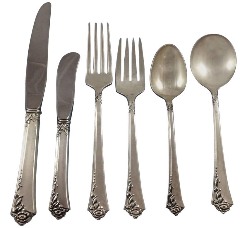 Oneida Damask Rose Sterling Silver Flatware Set 57 Pieces with Storage Chest: Oneida Damask Rose Sterling Silver Flatware Set 57 Pieces with Storage Chest Elevate your dining experience with the Damask Rose Sterling Silver Flatware Set from Oneida, a stunning collection that br