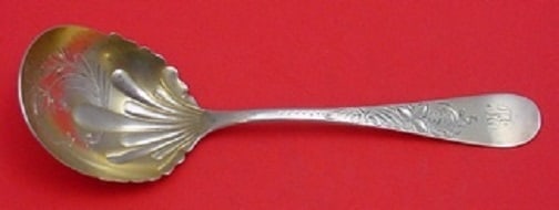 Towle Gladys Sterling Silver Gold Washed Preserve Spoon 7" Fluted Design: Towle Gladys Sterling Silver Gold Washed Preserve Spoon 7" Fluted Design This elegant serving spoon is part of the Gladys pattern by Towle, crafted from high-quality sterling silver with a gold-washed