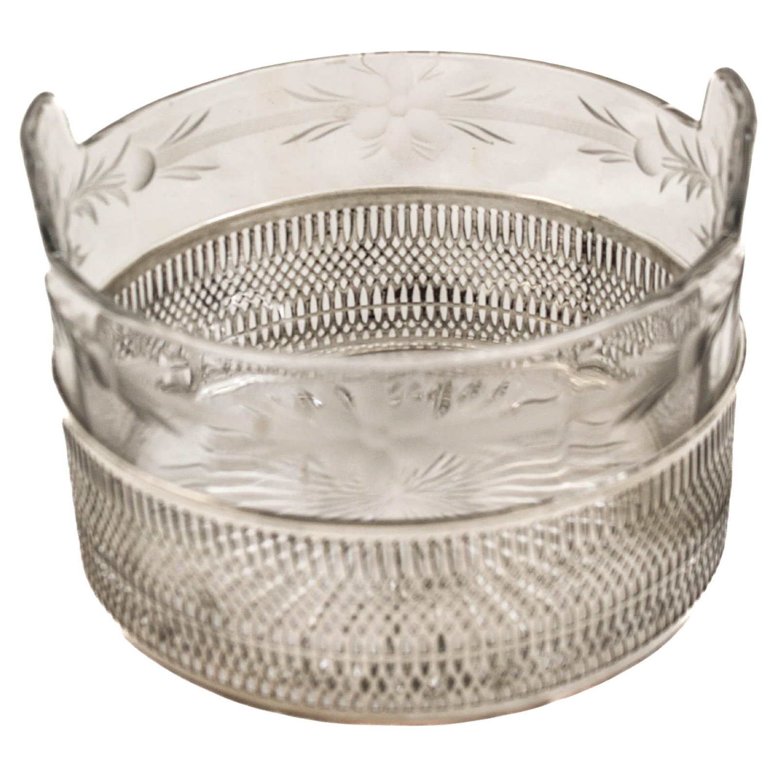 1920s American Sterling Silver Mounted Crystal Ice Bucket with Floral Engraving: 1920s American Sterling Silver Mounted Crystal Ice Bucket with Floral Engraving This refined sterling silver-mounted cut crystal ice bucket or serving bowl exemplifies classic American tableware from