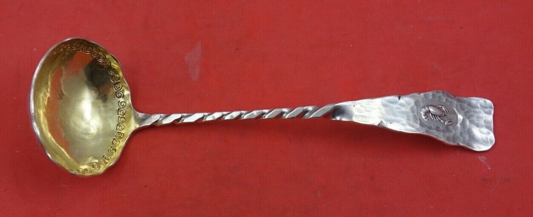 Gorham Hamburg Sterling Silver Gravy Ladle 7 Gold Washed Lobster Design: Gorham Hamburg Sterling Silver Gravy Ladle 7 Gold Washed Lobster Design Introducing the Hamburg by Gorham Sterling Silver Gravy Ladle, an exquisite piece hailing from the late 19th century (1850-1899)