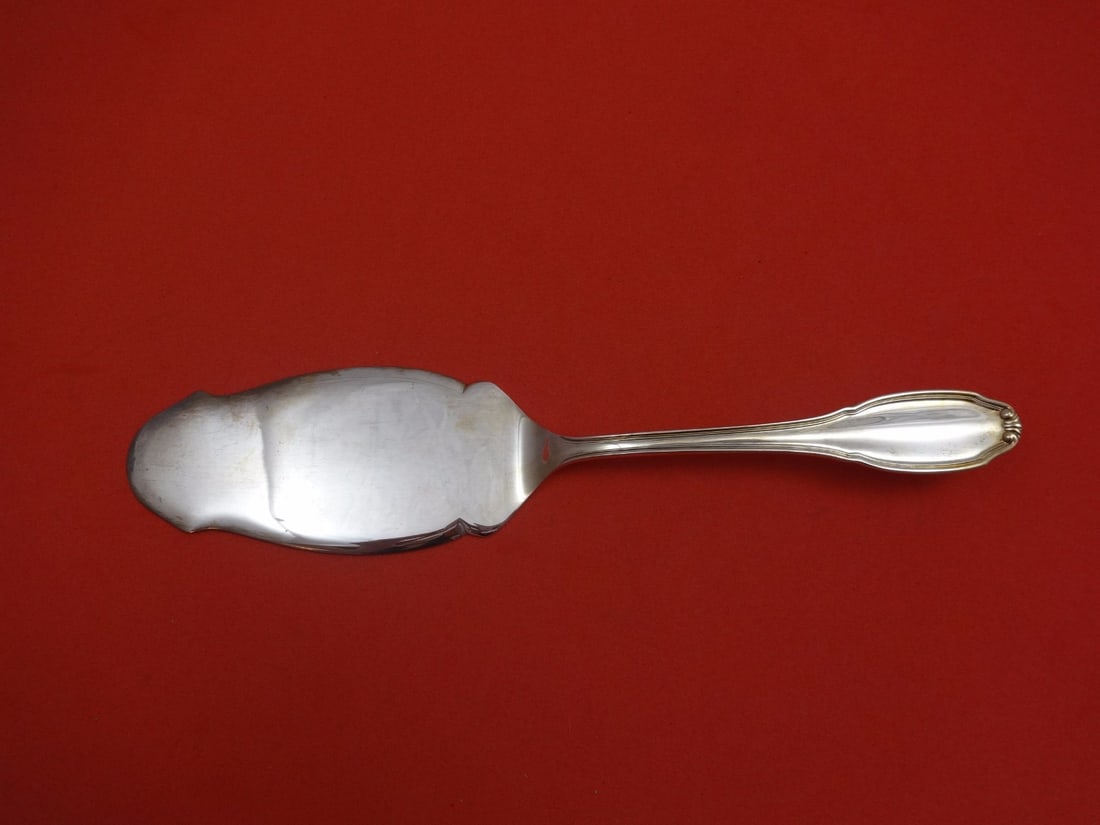 Fina-Italy Settecento Classico Sterling Silver Dessert Server 10 1/2 inches: Fina-Italy Settecento Classico Sterling Silver Dessert Server 10 1/2 inches Elegant and timeless, this Settecento Classico dessert server by Fina-Italy is crafted from high-quality sterling silver. Wi