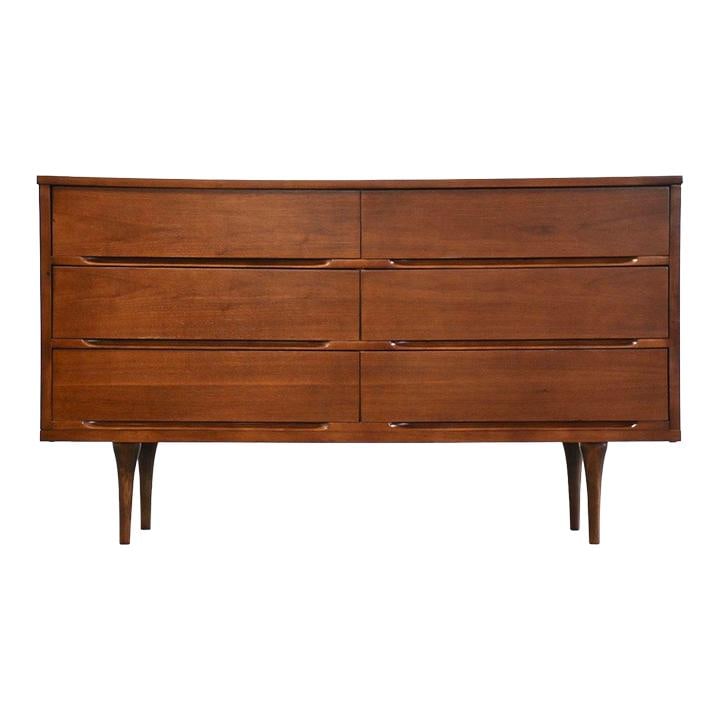 Mid Century Modern Walnut Dresser 54.25 Wide Six Drawers: Mid Century Modern Walnut Dresser 54.25 Wide Six Drawers This exquisite mid-century modern dresser features a rich walnut finish and offers six spacious drawers for ample storage. Crafted in America,