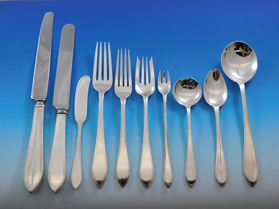 Tiffany & Co Reeded Edge Sterling Silver Flatware Set 84 pcs for 8: Tiffany & Co Reeded Edge Sterling Silver Flatware Set 84 pcs for 8 Elevate your dining experience with this exquisite Reeded Edge Sterling Silver Flatware Set by Tiffany & Co. Designed in the classic