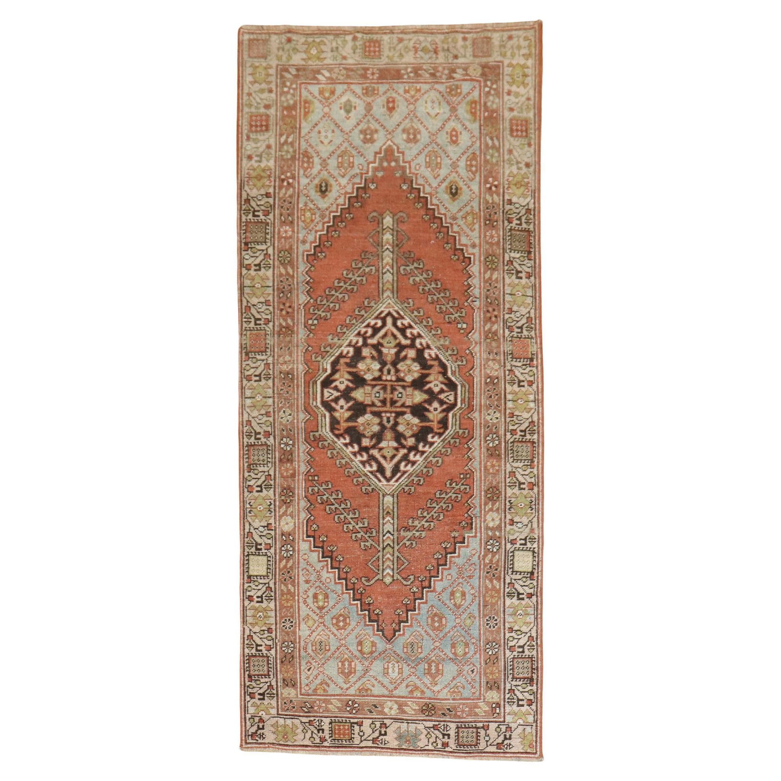 Antique Persian Serab Geometric Runner 34 x 81 Hand-Knotted Wool: Antique Persian Serab Geometric Runner 34 x 81 Hand-Knotted Wool This exquisite Antique Persian Serab geometric small runner is a stunning addition to any space. Crafted from high-quality hand-knotted