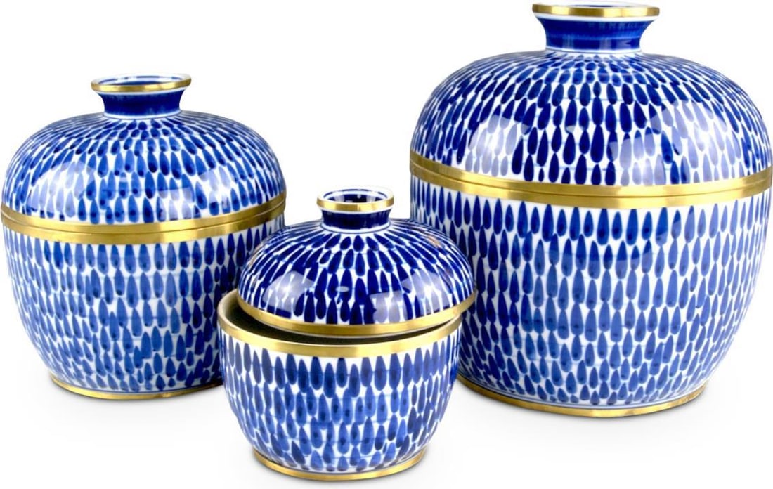 Currey Electric Blue Artisanal Plavan Jars Contemporary Style: Currey Electric Blue Artisanal Plavan Jars Contemporary Style Introducing the Artisanal Plavan Offering Jars, beautifully crafted in a striking electric blue finish. These contemporary style jars are