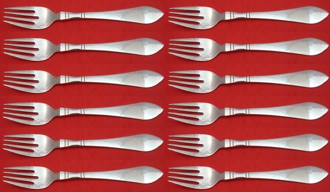 Georg Jensen Continental Sterling Silver Salad Forks Set of 12: Georg Jensen Continental Sterling Silver Salad Forks Set of 12 This exquisite set of 12 salad forks from the Continental pattern by Georg Jensen is crafted from high-quality sterling silver. Each fork