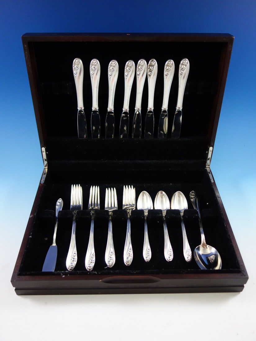 Gorham Lily of the Valley Sterling Silver Flatware Set 34 Pcs for 8: Gorham Lily of the Valley Sterling Silver Flatware Set 34 Pcs for 8 Enhance your dining experience with the exquisite "Lily of the Valley" flatware set by Gorham, crafted from high-quality sterling si