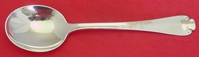 Tiffany & Co Flemish Sterling Silver Gumbo Soup Spoon 7.5": Tiffany & Co Flemish Sterling Silver Gumbo Soup Spoon 7.5" Experience the elegance of the Flemish pattern by Tiffany & Co. with this exquisite sterling silver gumbo soup spoon, measuring 7 1/2 inches.