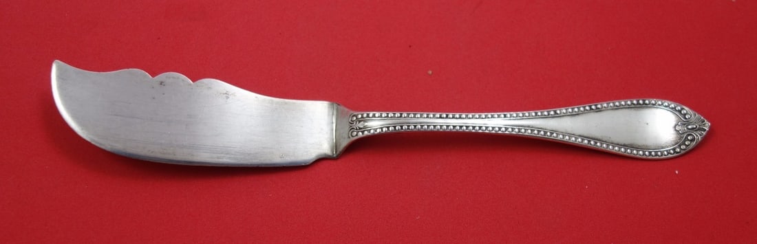 Vanderslice Beaded Sterling Silver Master Butter Knife 8 3/8" Monogrammed: Vanderslice Beaded Sterling Silver Master Butter Knife 8 3/8" Monogrammed This exquisite Beaded Master Butter Knife, crafted by Vanderslice, showcases a stunning beaded pattern and is made from high-q