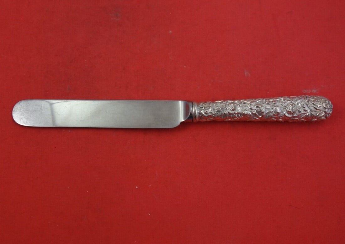 Kirk Repousse Sterling Silver Knife Blunt Blade 8.5 Inch: Kirk Repousse Sterling Silver Knife Blunt Blade 8.5 Inch This exquisite knife features the timeless Repousse pattern by Kirk, crafted from high-quality sterling silver. The knife showcases a hollow ha