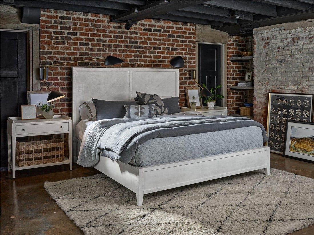 Universal Queen Ames Bed Rustic Oak Modern Farmhouse Design: Universal Queen Ames Bed Rustic Oak Modern Farmhouse Design Introducing the Elegant Ames Bed, a perfect blend of modern farmhouse style and rustic charm. This queen-sized bed features a stunning plank