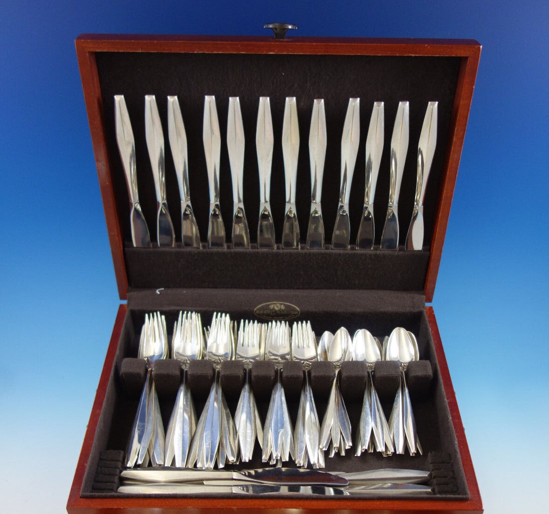Reed and Barton Diamond Sterling Silver Flatware Set 98 Pieces Service for 24: Reed and Barton Diamond Sterling Silver Flatware Set 98 Pieces Service for 24 Elevate your dining experience with this exquisite Diamond pattern flatware set by Reed and Barton. Crafted from sterling
