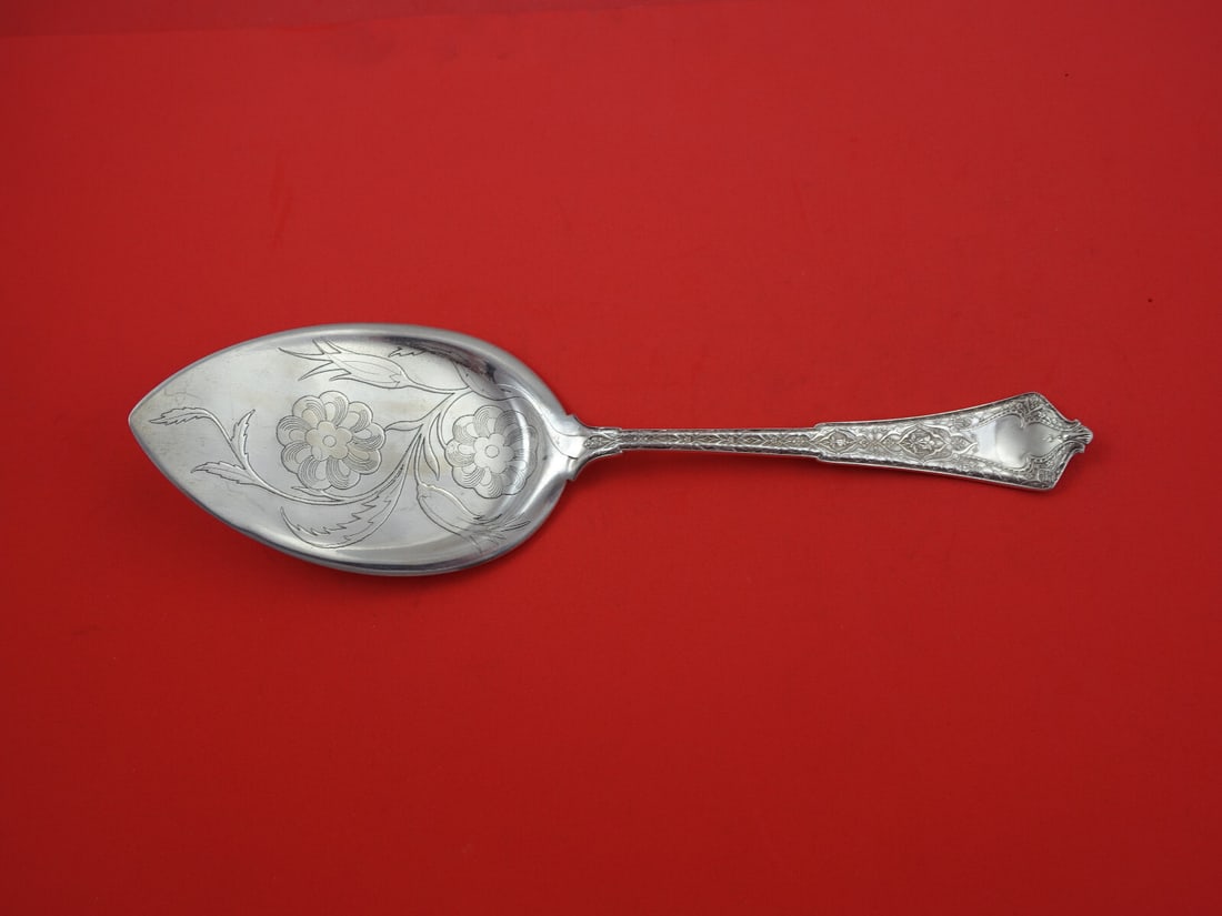 Tiffany & Co Persian Sterling Silver Pie Server Acid Etched Floral Design 10 1/4": Tiffany & Co Persian Sterling Silver Pie Server Acid Etched Floral Design 10 1/4" This exquisite pie server from Tiffany & Co. features the elegant Persian pattern, a true testament to fine craftsmans