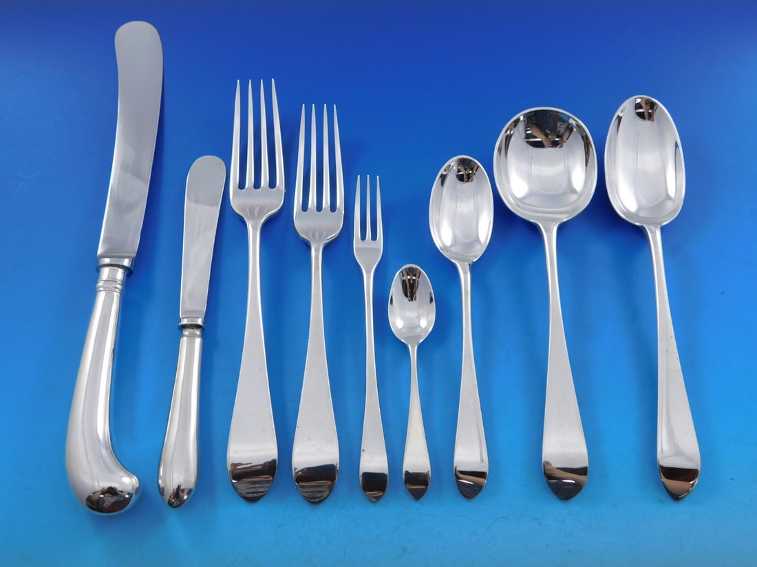 James Robinson Irish Rib Sterling Silver Flatware Set 80 pcs: James Robinson Irish Rib Sterling Silver Flatware Set 80 pcs This exquisite Irish Rib flatware set by James Robinson is crafted from high-quality sterling silver, showcasing exceptional craftsmanship