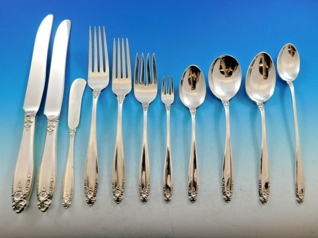 International Silver Prelude Sterling Silver Flatware Set 145 Pieces: International Silver Prelude Sterling Silver Flatware Set 145 Pieces Experience the elegance of dining with the Prelude Sterling Silver Flatware Set by International Silver. Crafted between 1900 and 1