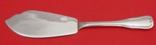 Puiforcat Choiseul Sterling Silver Fish Server 10 Inch Serving Piece: Puiforcat Choiseul Sterling Silver Fish Server 10 Inch Serving Piece This exquisite fish server from Puiforcat is part of the elegant Choiseul pattern, crafted from high-quality sterling silver. Measu
