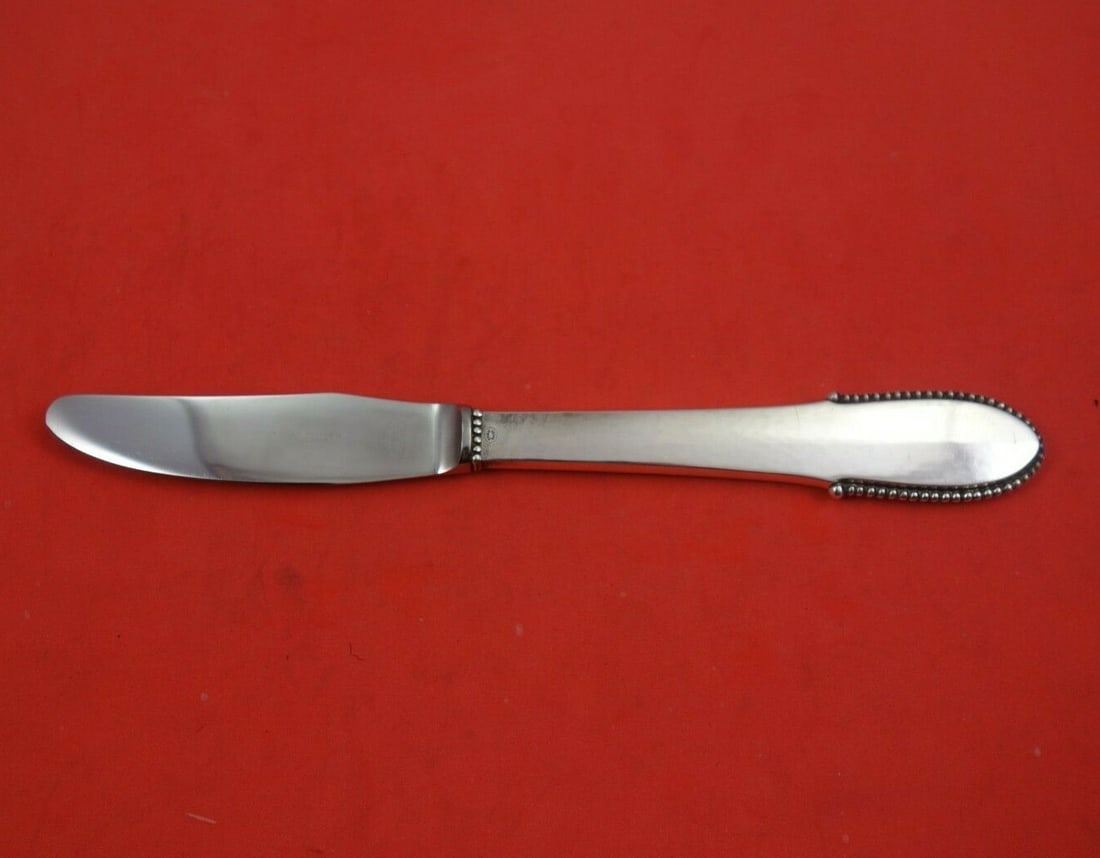 Georg Jensen Beaded Sterling Silver Luncheon Knife 8 Inch: Georg Jensen Beaded Sterling Silver Luncheon Knife 8 Inch This elegant luncheon knife features a long, hollow handle crafted from high-quality sterling silver, showcasing the classic Beaded pattern by