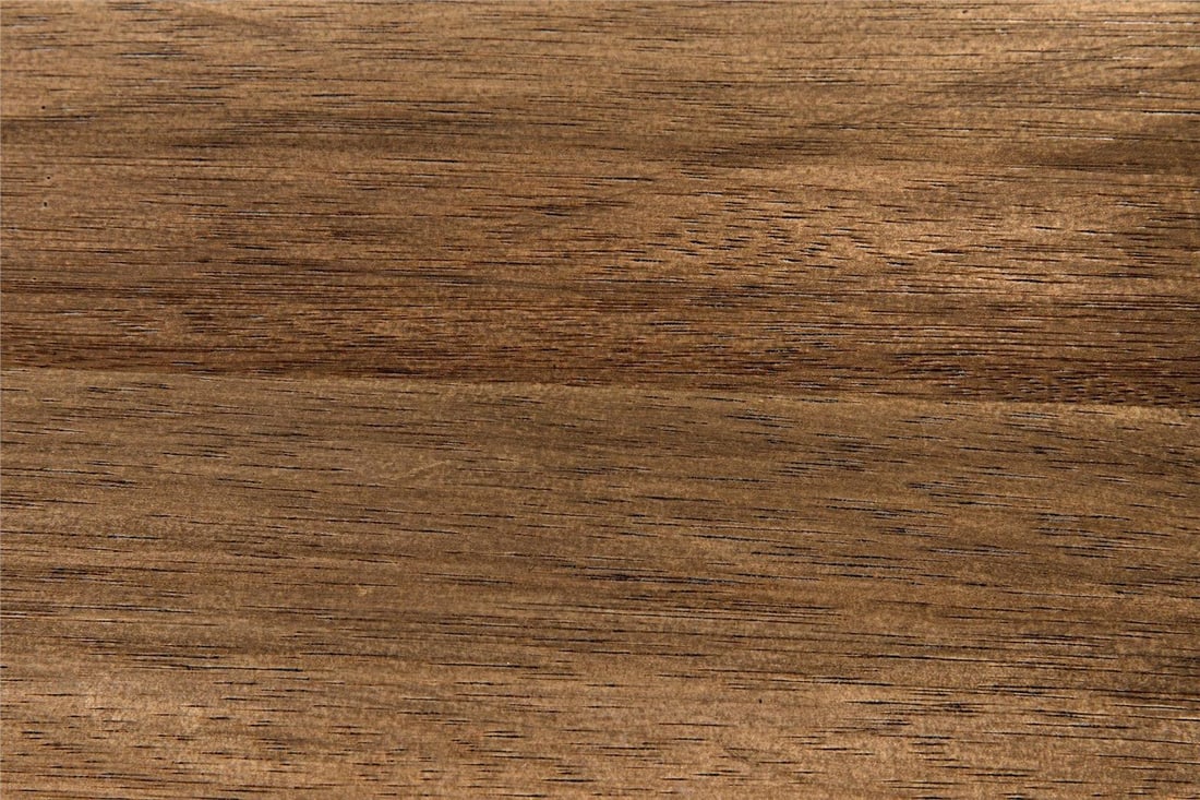 Noir Mood Collection Ebony Bookcase English Traditional Style: Noir Mood Collection Ebony Bookcase English Traditional Style Introducing the Elegant Mood Collection Bookcase, a stunning piece designed to elevate your interior decor. Crafted from walnut veneer, th