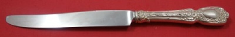 Gorham Florentine Sterling Silver Dinner Knife 9 5/8 inch: Gorham Florentine Sterling Silver Dinner Knife 9 5/8 inch Elevate your dining experience with the exquisite Florentine pattern dinner knife by Gorham. Crafted from high-quality sterling silver, this k