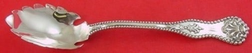 Dominick & Haff Charles II Sterling Silver Spaghetti Serving Spoon 7 7/8": Dominick & Haff Charles II Sterling Silver Spaghetti Serving Spoon 7 7/8" This exquisite serving spoon is a custom-made spaghetti spoon from the renowned Dominick & Haff, featuring the elegant Charles
