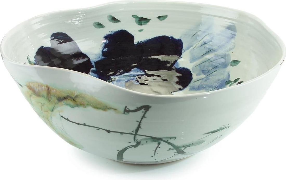 John-Richard Green Glazed Curled-Rim Porcelain Bowl 24.5" Wide: John-Richard Green Glazed Curled-Rim Porcelain Bowl 24.5" Wide This stunning green glazed curled-rim porcelain bowl combines elegance with functionality, making it a perfect addition to your home deco