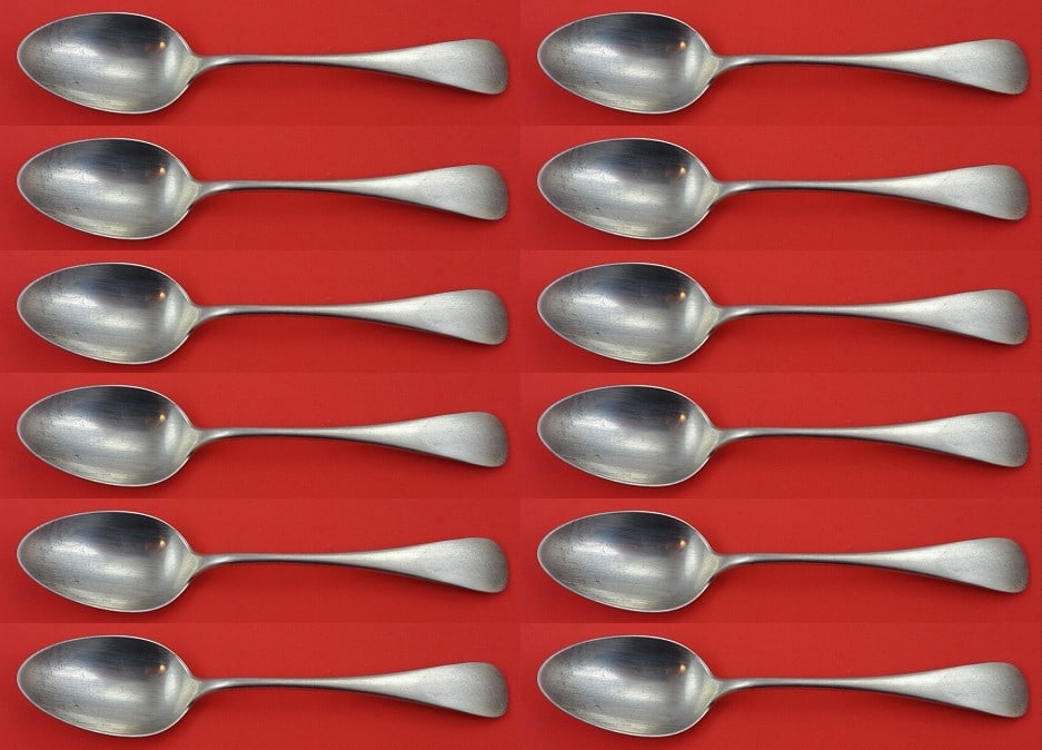 Tiffany & Co King William Sterling Silver Soup Spoon Set 12 pc 6 7/8 in: Tiffany & Co King William Sterling Silver Soup Spoon Set 12 pc 6 7/8 in This exquisite set of 12 place soup spoons from Tiffany & Co. features the elegant King William pattern, a timeless design that