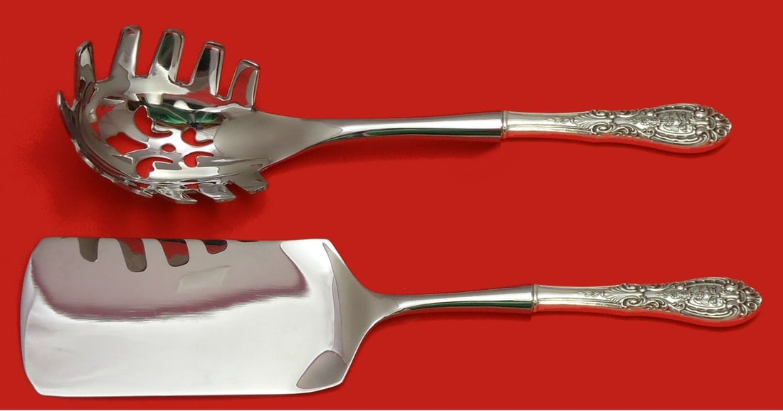 Easterling Southern Grandeur Sterling Silver Italian Server Set 2pc: Easterling Southern Grandeur Sterling Silver Italian Server Set 2pc Elevate your dining experience with this exquisite two-piece Italian serving set by Easterling, crafted from high-quality sterling s