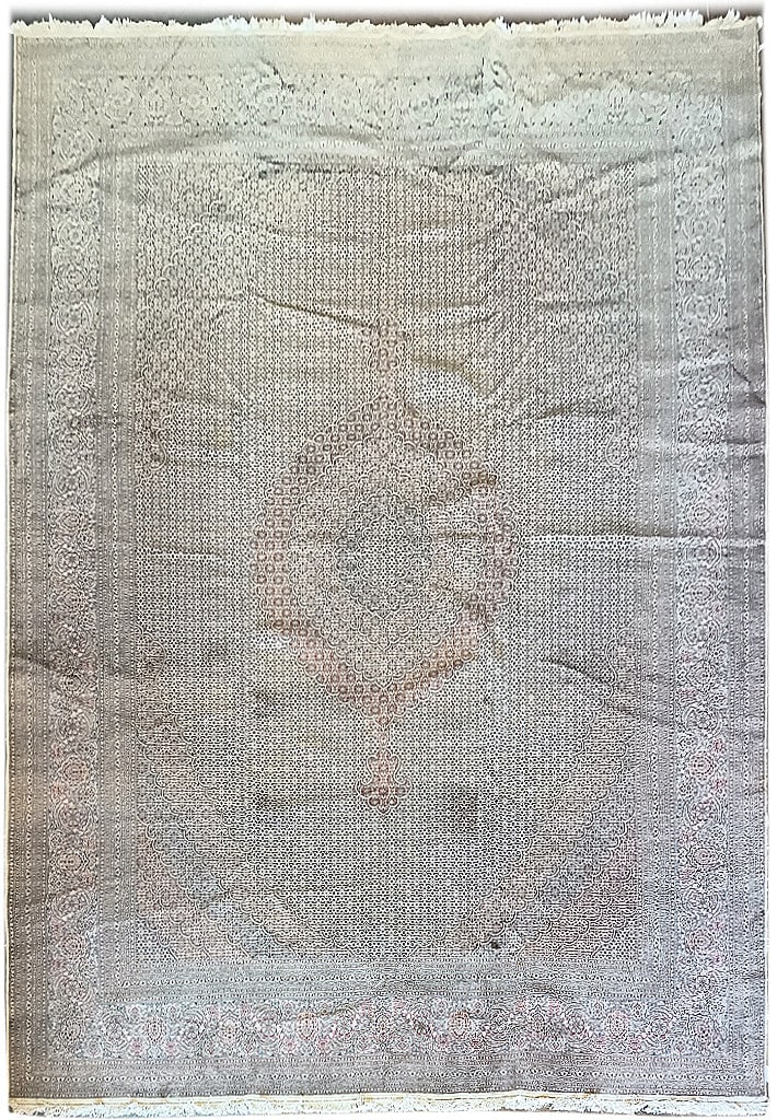 Persian Tabriz Mahi Rug 13' x 19.4' Wool Silk 400 KPSI Handcrafted: Persian Tabriz Mahi Rug 13' x 19.4' Wool Silk 400 KPSI Handcrafted Free continental US Shipping Discover the ultimate luxury with this 13' x 19.4' Persian Tabriz Mahi Rug, expertly handcrafted from a