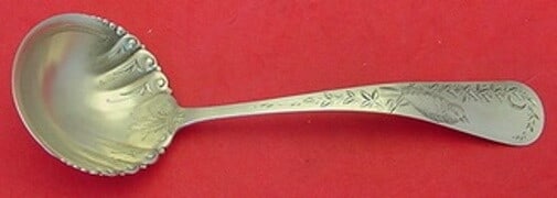 Gorham Nightingale Sterling Silver Gravy Ladle 7.25 Inch Brite-Cut Bird Design: Gorham Nightingale Sterling Silver Gravy Ladle 7.25 Inch Brite-Cut Bird Design This exquisite gravy ladle from the Nightingale pattern by Gorham is crafted from sterling silver and features a beautifu