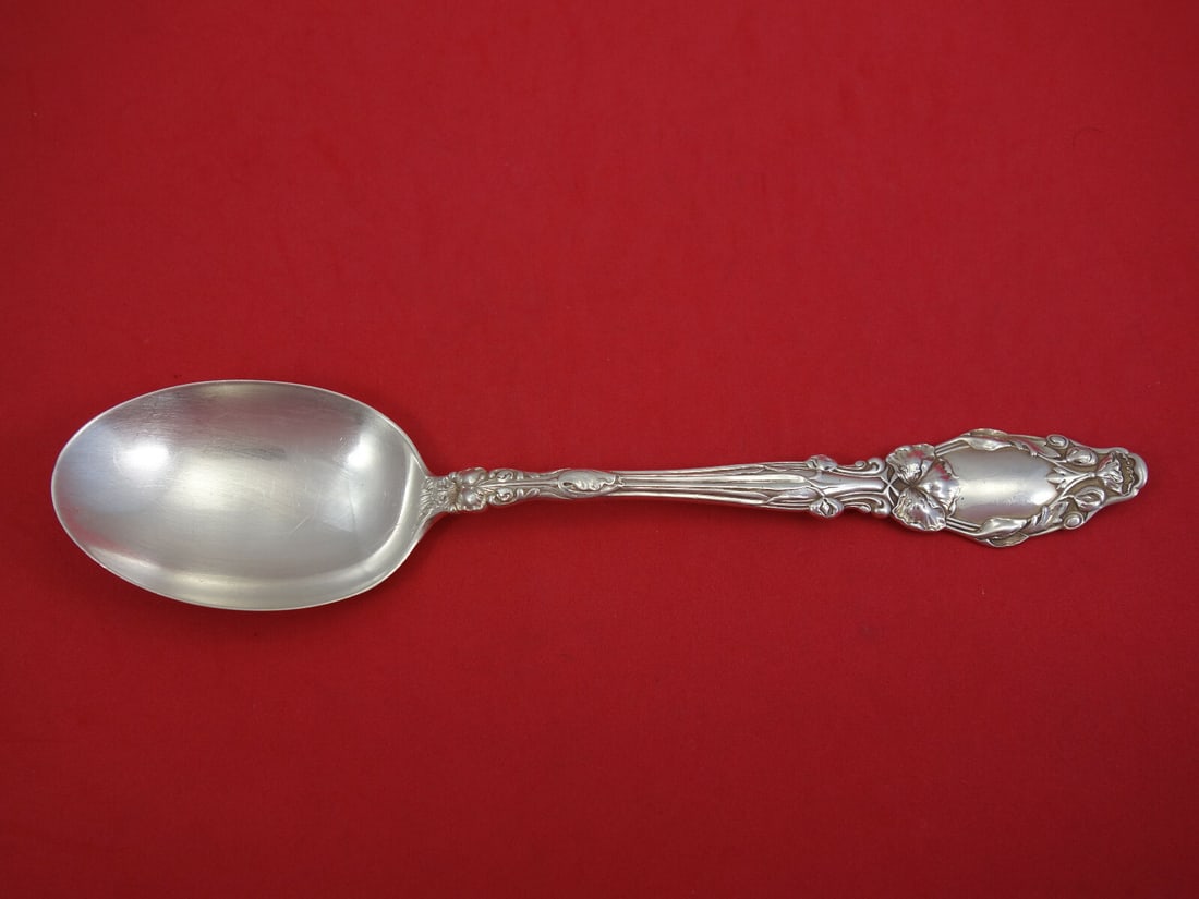 Gorham Virginiana Sterling Silver Platter Spoon 10 Inch: Gorham Virginiana Sterling Silver Platter Spoon 10 Inch This exquisite 10" platter spoon is crafted from sterling silver and features the elegant Virginiana pattern by Gorham. Produced between 1900 an