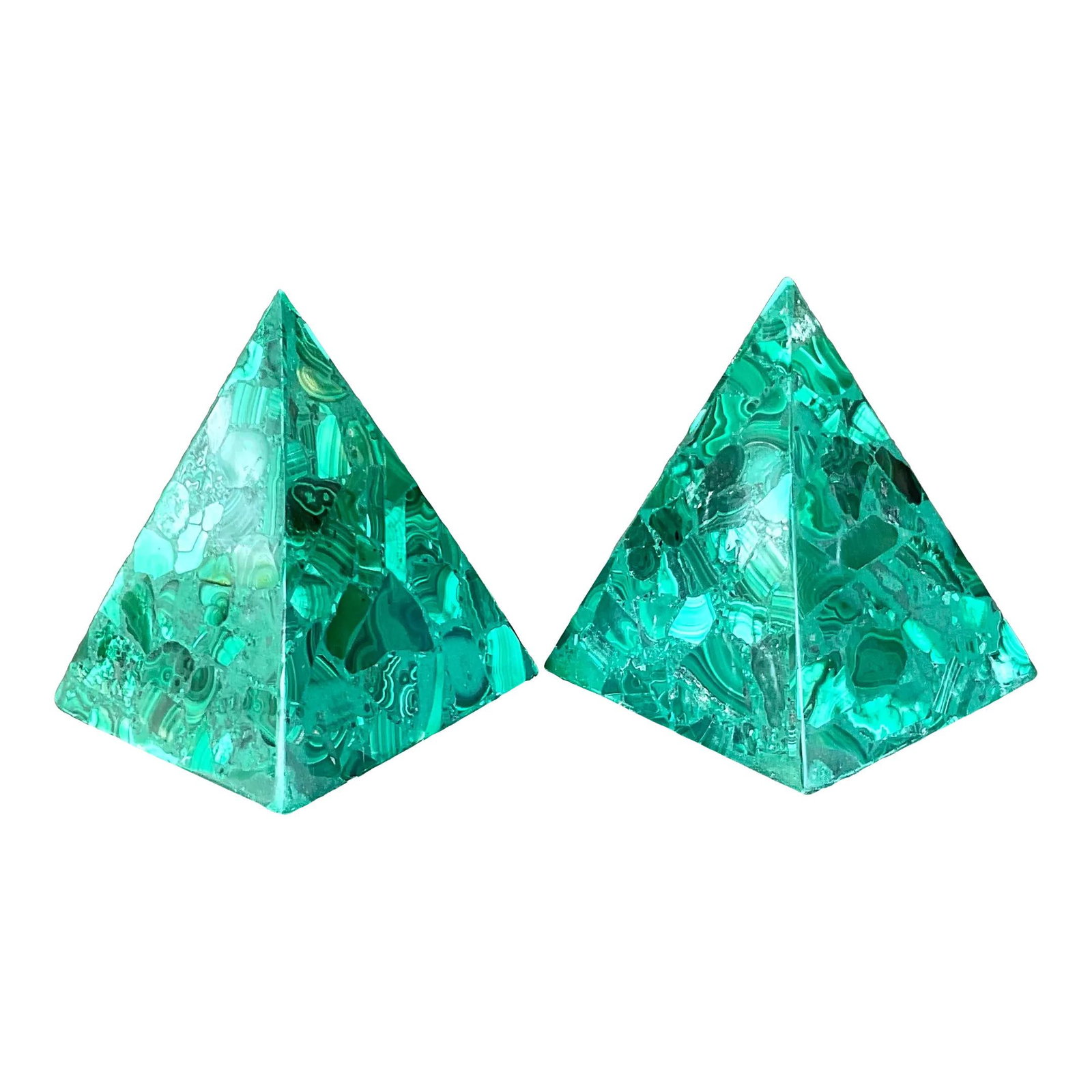 Chic Vintage Malachite Pyramids Pair from Palm Beach Estate: Chic Vintage Malachite Pyramids Pair from Palm Beach Estate Enhance your space with this striking pair of vintage malachite pyramids. Crafted from wood and elegantly finished with a chic malachite ove
