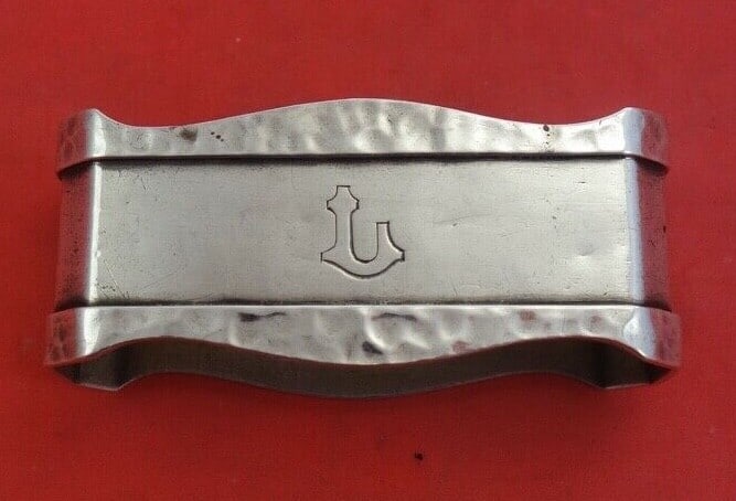 Shreve Sterling Silver Napkin Ring Dolores Pattern 2 1/4 x 1 5/8: Shreve Sterling Silver Napkin Ring Dolores Pattern 2 1/4 x 1 5/8 This exquisite Sterling Silver Napkin Ring, crafted by Shreve in the Dolores pattern, combines elegance and functionality. Weighing 0.7