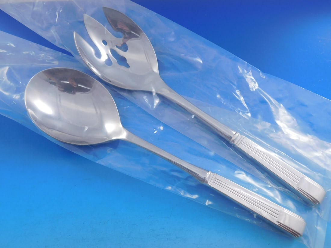 Tiffany & Co Century Sterling Silver Salad Serving Set Custom Made 2-Piece: Tiffany & Co Century Sterling Silver Salad Serving Set Custom Made 2-Piece Elevate your dining experience with this exquisite Century Salad Serving Set by Tiffany & Co., crafted from high-quality ster