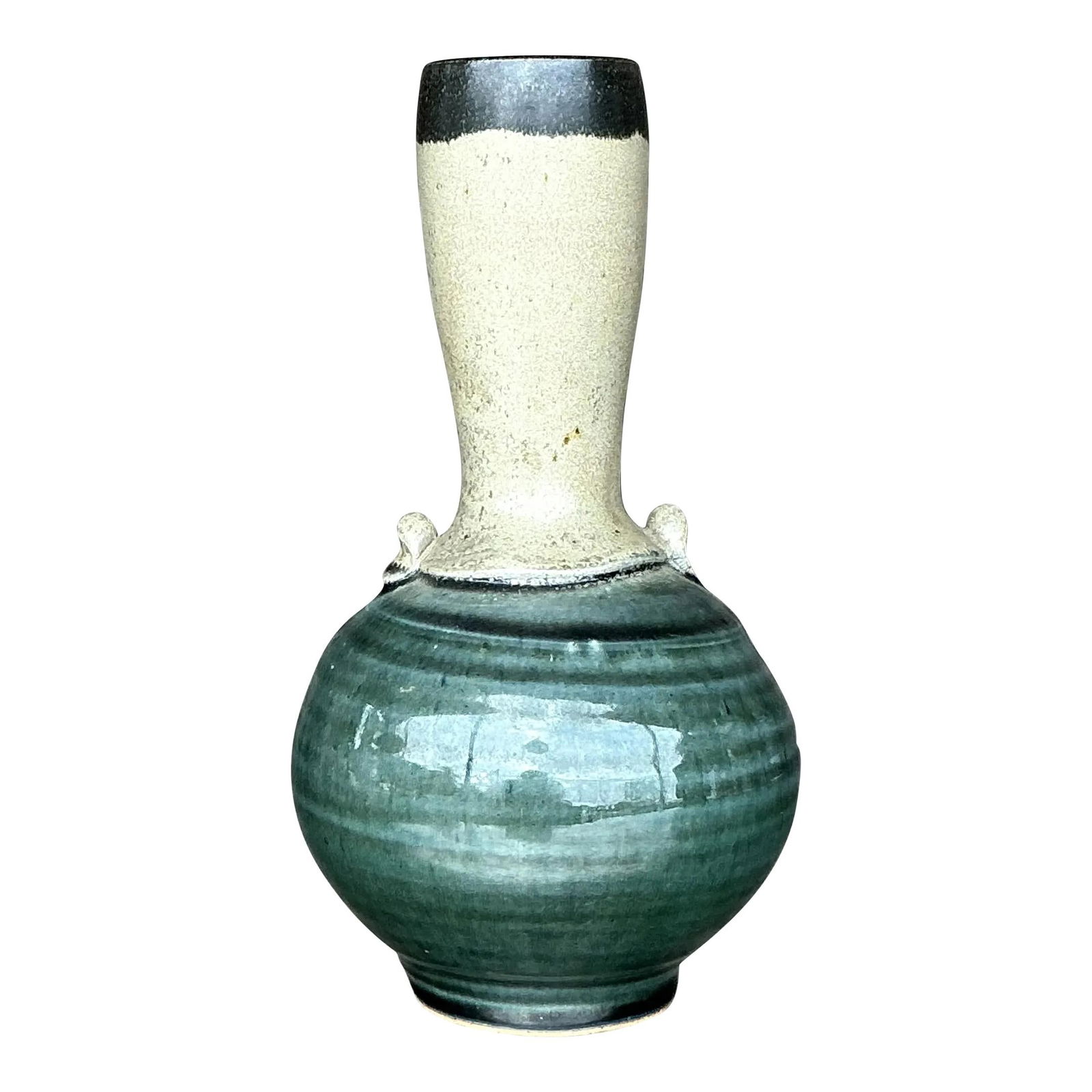Vintage Coastal Studio Pottery Long Neck Vase Off-White 9 Inch: Vintage Coastal Studio Pottery Long Neck Vase Off-White 9 Inch Enhance your coastal-inspired decor with this Vintage Coastal Studio Pottery Long Neck Vase. This vase features a sleek, elongated neck a