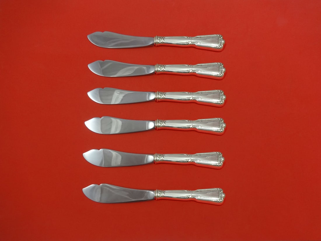 Reed and Barton Chambord Sterling Silver 6pc Trout Knife Set: Reed and Barton Chambord Sterling Silver 6pc Trout Knife Set Elevate your dining experience with this exquisite 6-piece Trout Knife Set from the Chambord pattern by Reed and Barton. Crafted from high-