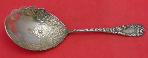 Durgin Sterling Silver Chrysanthemum Serving Spoon Heirloom 1850-1899: Durgin Sterling Silver Chrysanthemum Serving Spoon Heirloom 1850-1899 Elegantly crafted, this serving spoon features the exquisite Chrysanthemum pattern by Durgin, dating back to the late 19th century