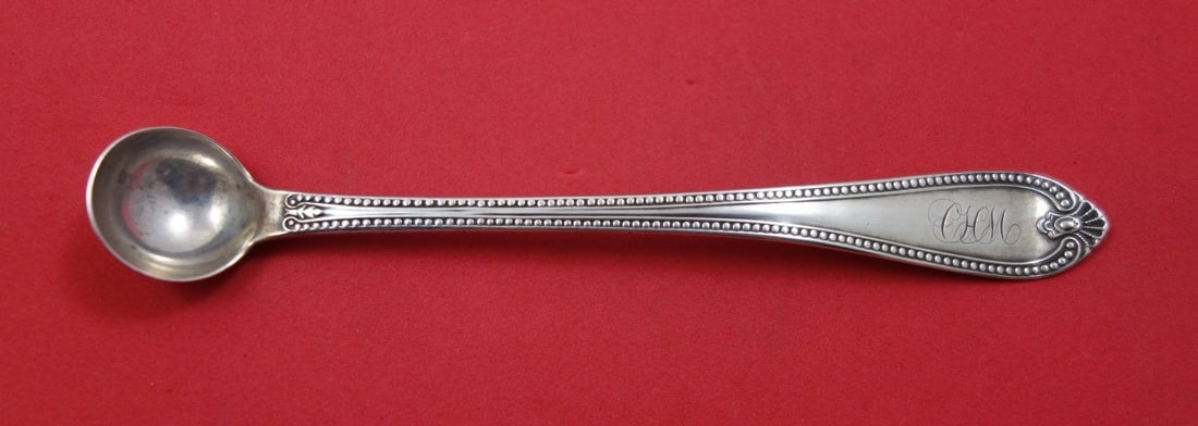 Vanderslice Beaded Sterling Silver Mustard Ladle 5 7/8 Inch: Vanderslice Beaded Sterling Silver Mustard Ladle 5 7/8 Inch This exquisite sterling silver mustard ladle, crafted by Vanderslice, features a classic beaded pattern and measures 5 7/8 inches in length.