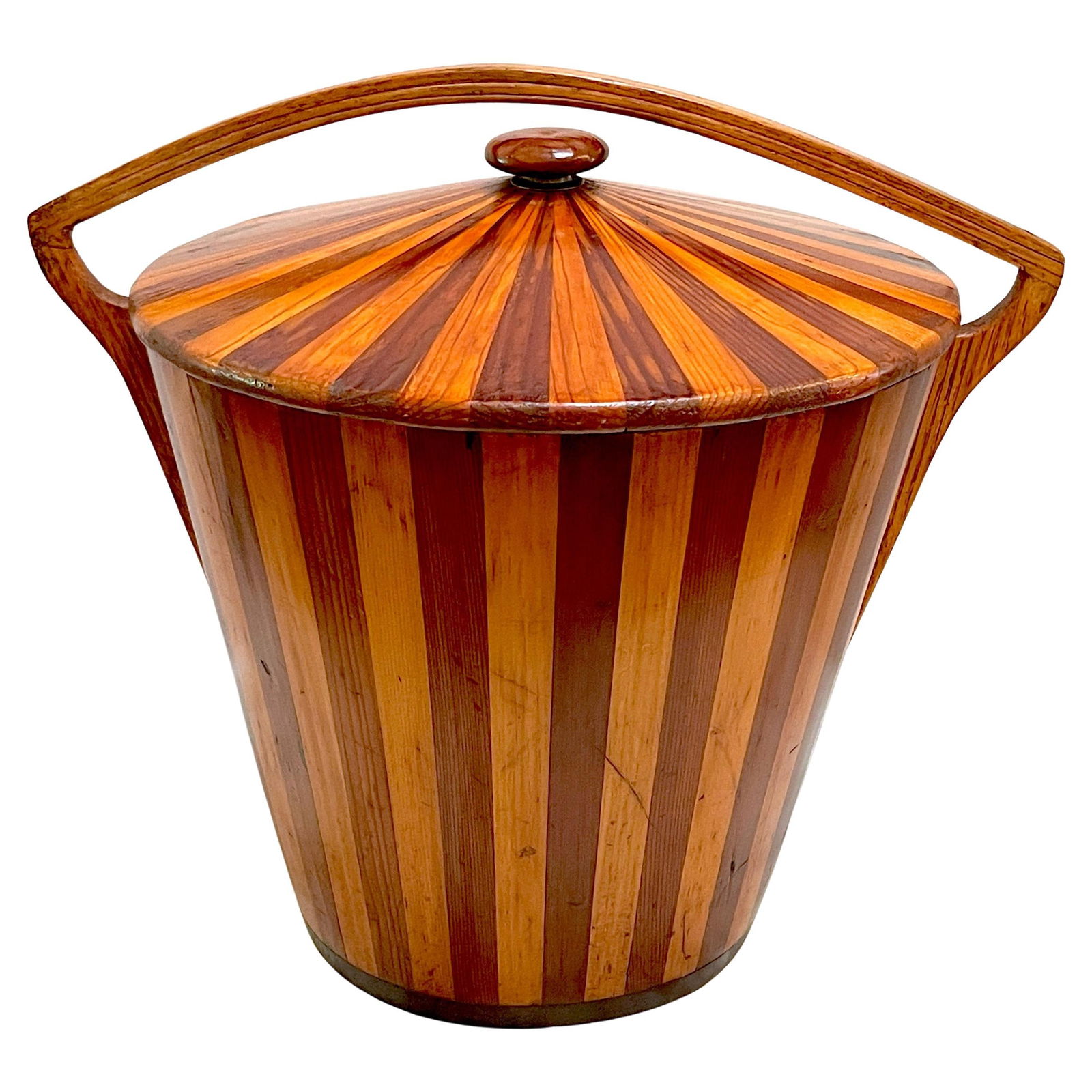 1950s American Modern Geometric Inlaid Wood Lidded Vessel With Angled Handle: 1950s American Modern Geometric Inlaid Wood Lidded Vessel With Angled Handle This American Modernist geometric inlaid two-tone wood lidded bucket or vessel from the 1950s exemplifies mid-century craft