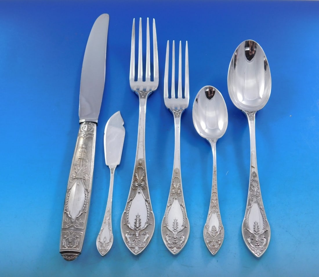 Plasait Orfevres Renaissance 950 Silver Flatware Set 71 Pieces: Plasait Orfevres Renaissance 950 Silver Flatware Set 71 Pieces Experience the elegance of the Renaissance flatware set by Plasait Orfevres, crafted from 950 silver. This exquisite dinner service inclu