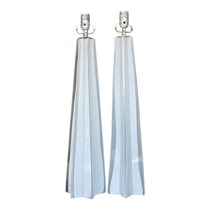 Chic Vintage Star Glass Table Lamps Pair from Palm Beach Estate: Chic Vintage Star Glass Table Lamps Pair from Palm Beach Estate Illuminate your space with this fabulous pair of vintage Contemporary glass star lamps. Featuring a chic star shape crafted from glass w