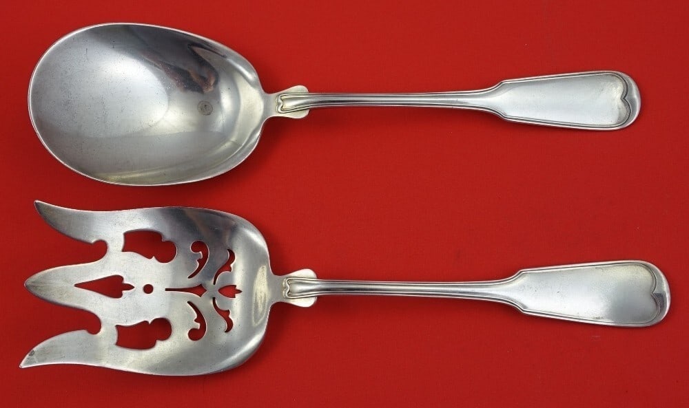 Gorham Sterling Silver Salad Serving Set 2pc Threaded Antique 1850-1899: Gorham Sterling Silver Salad Serving Set 2pc Threaded Antique 1850-1899 This exquisite 2-piece salad serving set from Gorham features the elegant Threaded / Threaded Antique pattern, crafted from high
